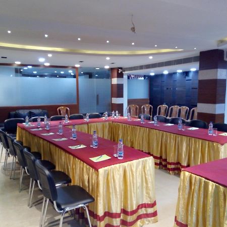 Hotel Q-Inn Calcutta  Esterno foto