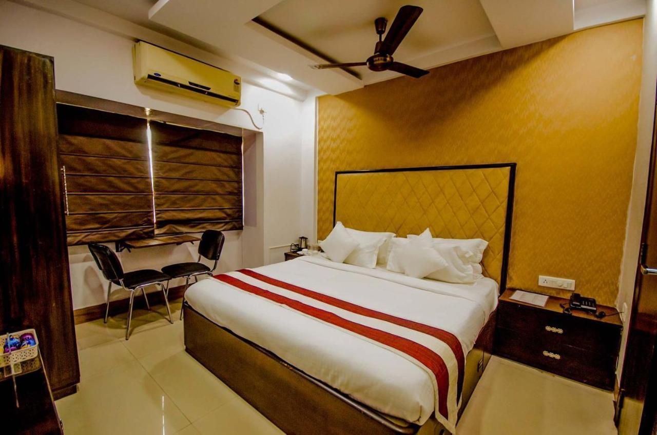 Hotel Q-Inn Calcutta  Esterno foto