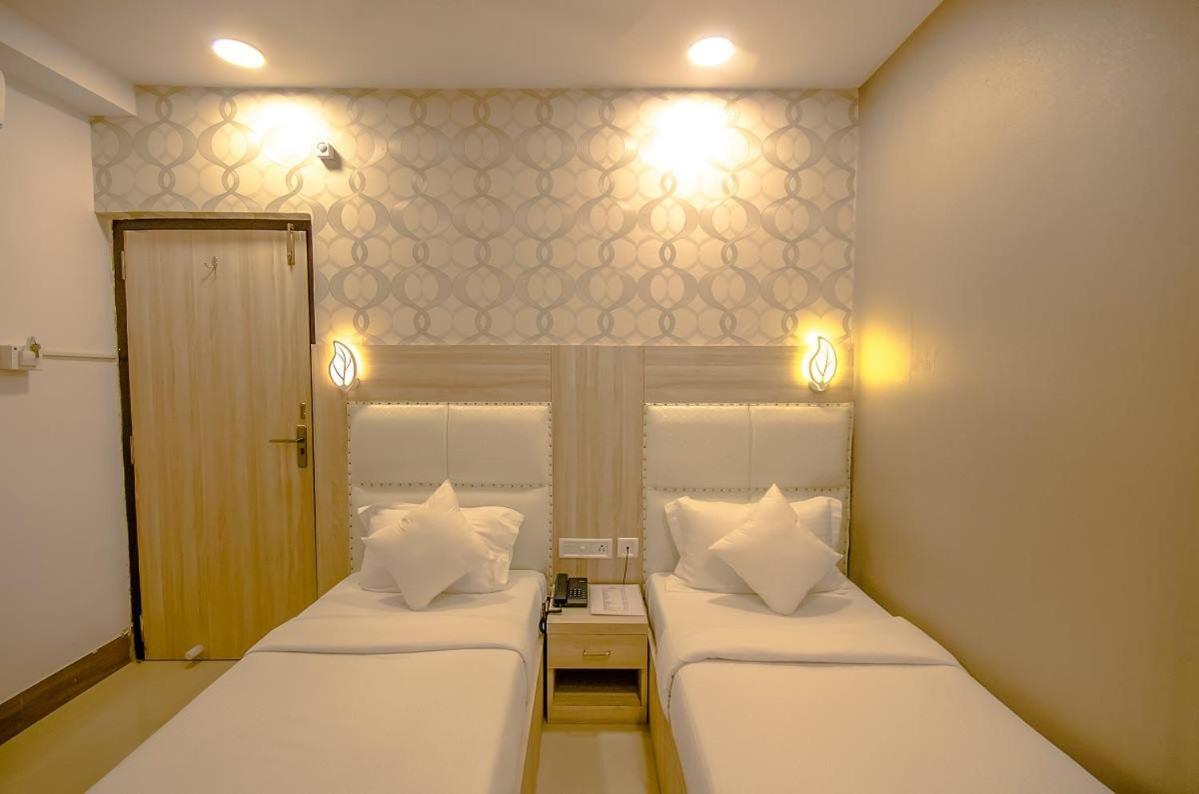 Hotel Q-Inn Calcutta  Esterno foto