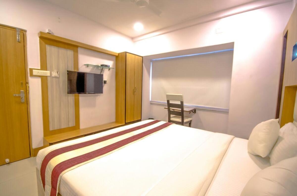 Hotel Q-Inn Calcutta  Esterno foto